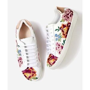 Johnny Was sneakers 💕